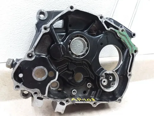 Honda XR200-R XR200 Engine Right Crankcase 1985 AP-108 PA