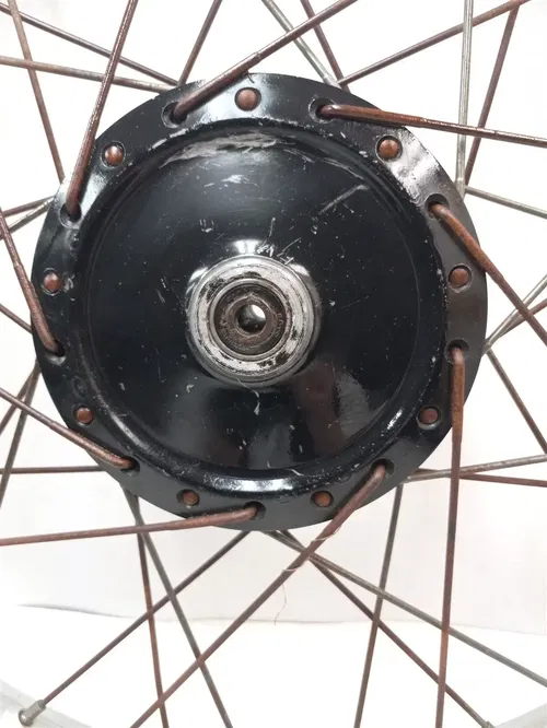 Suzuki 250 RS RS250 AHRMA Front Wheel rim 1980 1981 AP-93