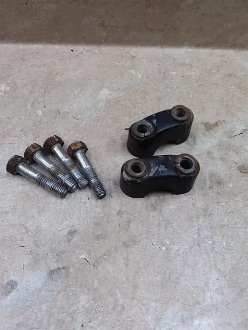 Kawasaki KDX400 KDX250 Top Clamp Bar Mounts & Bolts 1979 1980 PA AP-299