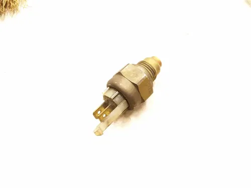 Yamaha 850 TDM TDM850 Thermostat Switch 1992 AP-211