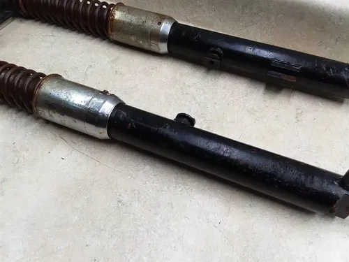 Triumph TR6 ? 650 TR6 Front Forks Pair Set 1960s PA RP-1
