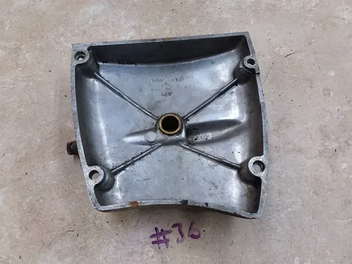 CZ CZ400 CZ250 25-980-11-631 Engine Case Sprocket Cover #36 AP-247