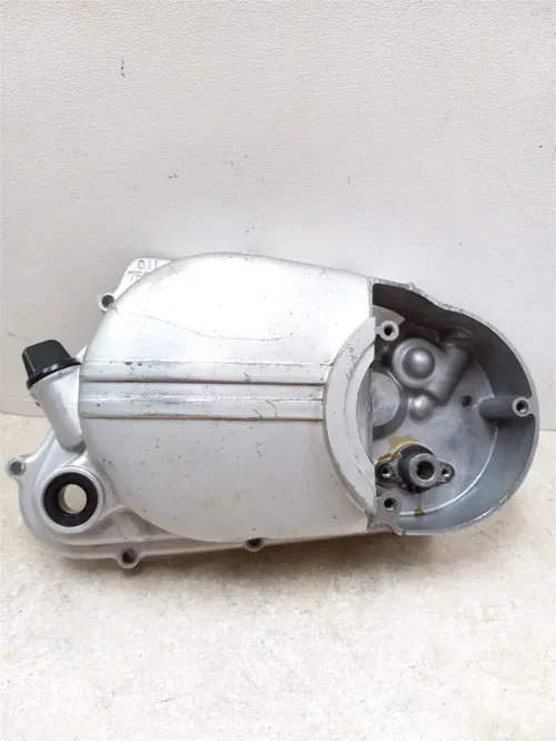 Yamaha LS2 100 Twin Engine Right Clutch Cover 1972 PA AP-152
