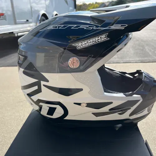 6d ATR2 Helmet