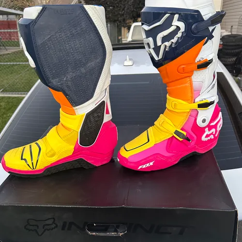 Fox Instinct Brand New Size 11