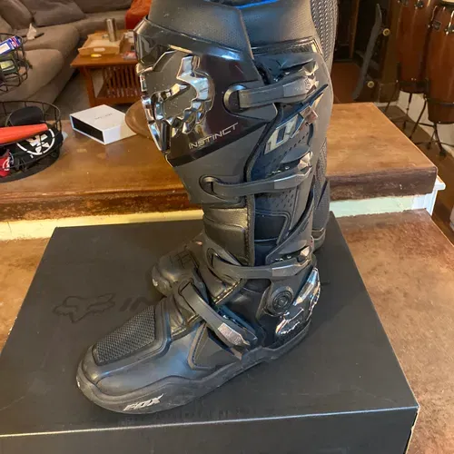 Fox Instinct Boot Size 10 
Used