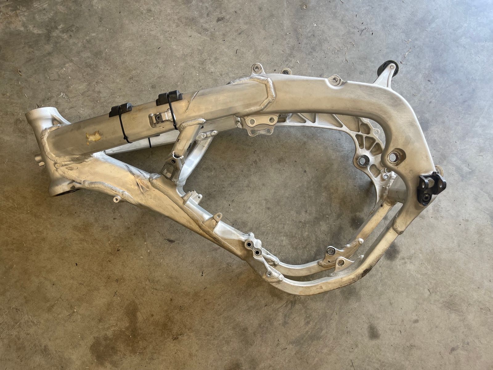 Honda Crf450r Crf250r Main Frame Chassis Crf Title Crf 250 X