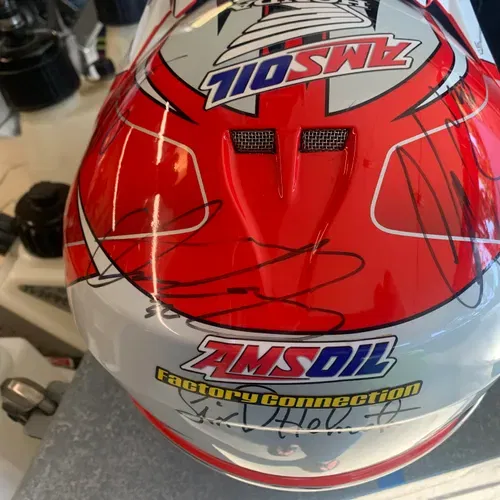 6d race worn geico honda autographed helmet