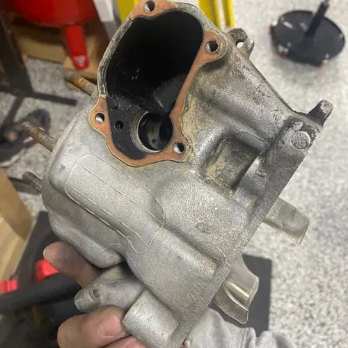 2001  Cr 250 Cylinder 
