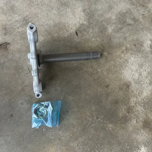 Crf 110 Stearing Stem