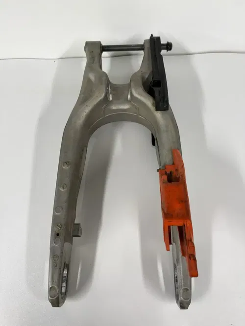 2024 KTM 250 SX-F  Swingarm OEM Rear Swing Arm  Link SXF XCF SX XC #5417