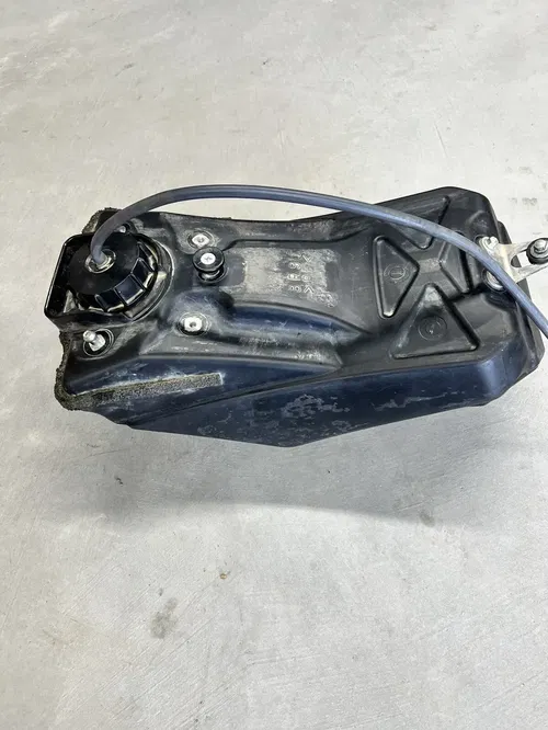 2018-2022 Yamaha YZ450F Gas Tank BR9-24110-00-00 YZ250F 19 - 23 YZ450F 18-22