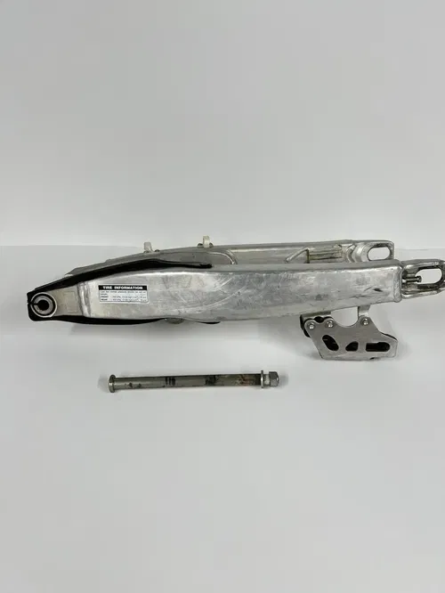 2018-2022 Yamaha YZ450F Swingarm BR9-22110-00-00 Swing Arm YZ250F 19-22.#0814