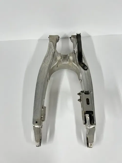 2018-2022 Yamaha YZ450F Swingarm BR9-22110-00-00 Swing Arm YZ250F 19-22.#0814