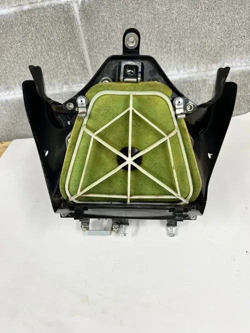 2018-2022 Yamaha YZ450F Airbox Assembly  Air Filter YZ 450 18-22. #3285