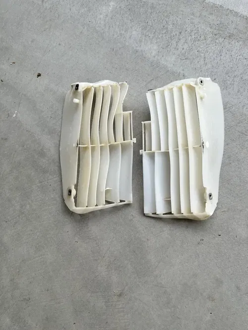 2018 Yamaha YZ450F Radiator Louvers Guards Shrouds . #3101