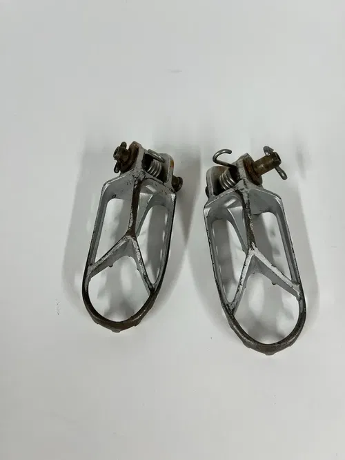 2016-2022 KTM 250 SX-F Footpeg Set OEM Foot Pegs Peg 125-500 SXF XC XCF FC MC