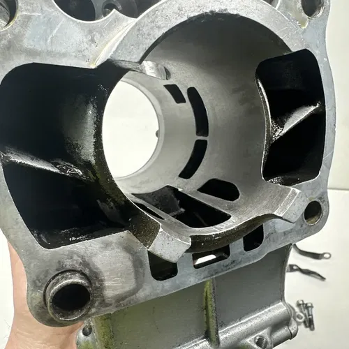 2002 02 KAWASAKI KX250 KX 250 CYLINDER BARREL BORE TOP END OEM