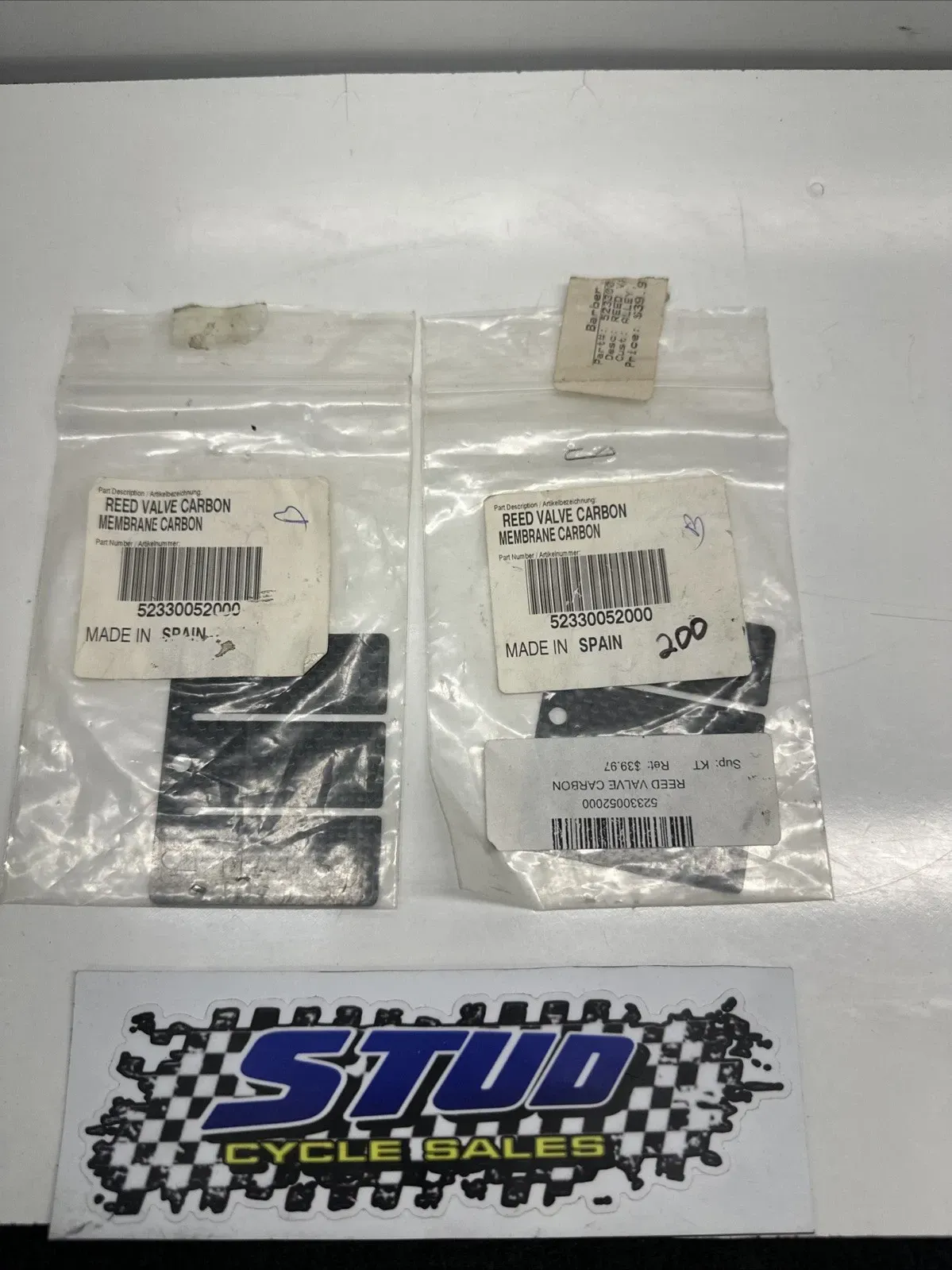 2x NOS Genuine KTM REED VALVE CARBON 52330052000