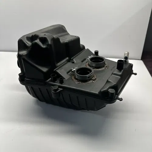 2024 KAWASAKI NINJA 500 ABS AIRBOX AIR INTAKE FILTER BOX ORIGINAL OEM