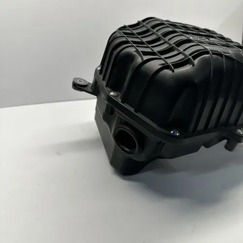 2024 KAWASAKI NINJA 500 ABS AIRBOX AIR INTAKE FILTER BOX ORIGINAL OEM