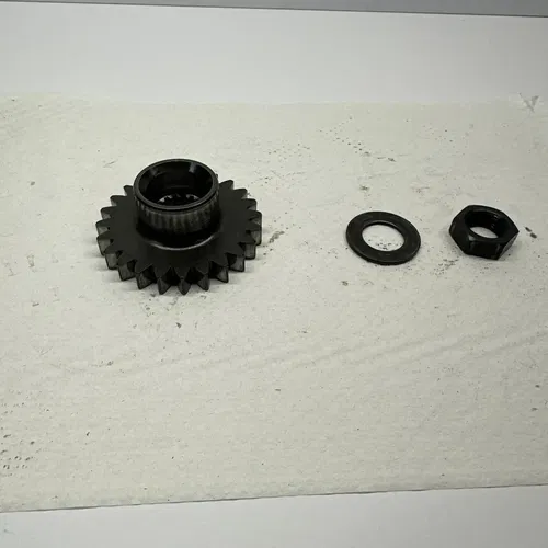 RMZ450 PRIMARY DRIVE GEAR CRANK NUT GENUINE OEM SUZUKI RMZ 450 (2005-2007)