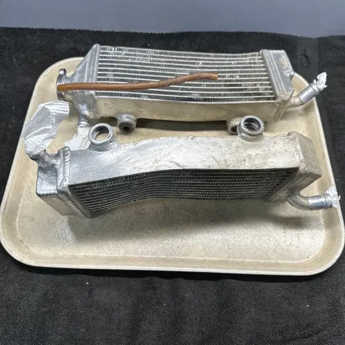 2011 KTM 250 350 450 XCF SXF Radiator Set