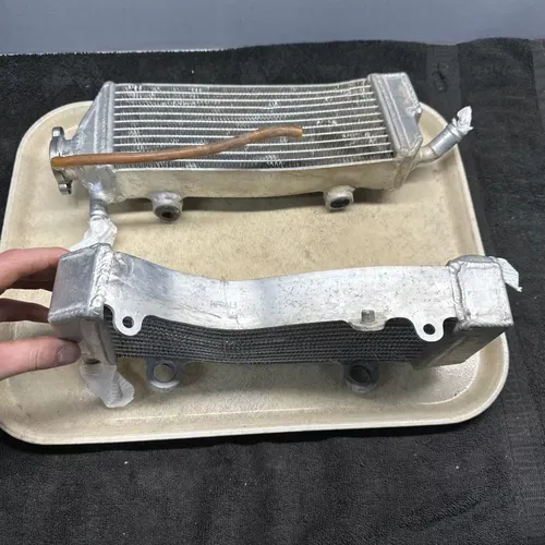 2011 KTM 250 350 450 XCF SXF Radiator Set