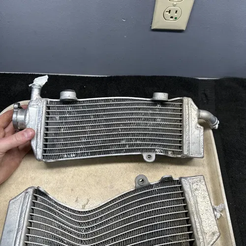 2011 KTM 250 350 450 XCF SXF Radiator Set