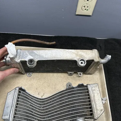 2011 KTM 250 350 450 XCF SXF Radiator Set