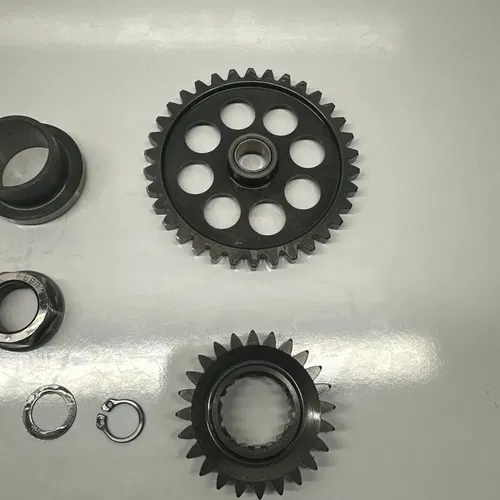 2023 GasGas EX350F Primary Drive Main Gear Nut Bolt OEM Bushing Assembly 250 KTM