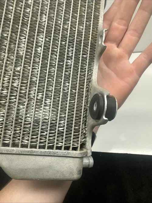 2018 - 2022 Yamaha YZ450F OEM Left Radiator BR9-1240A-00-00 YZ250F 19 - 23
