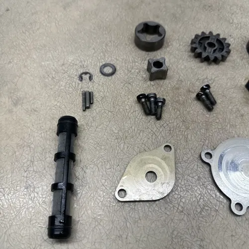 2023 GasGas EX350F OEM ENGINE OIL PUMP DRIVE DRIVEN GEAR OIL PUMP GEAR KTM HUS
