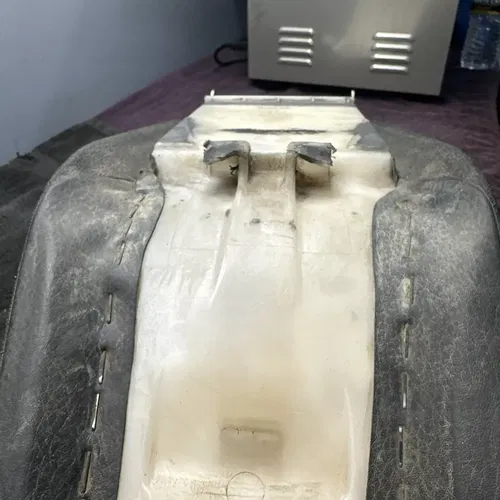 RMZ450 STEP SEAT SUZUKI RMZ 450 (2005-2007) Seat Base Seat Cover