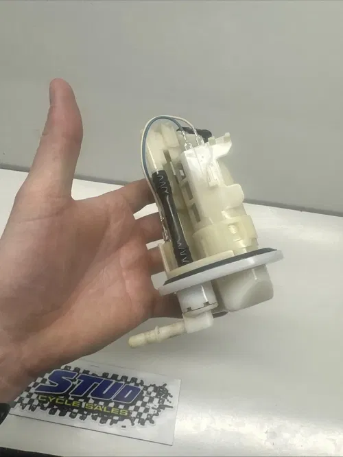 2020 Yamaha YZ450F YZ 450 Fuel Pump OEM Genuine 33D-13907-02-00