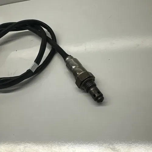 24-25 KAWASAKI NINJA 500 EX500 OXYGEN O2 EXHAUST GAS LAMBDA SENSOR Header