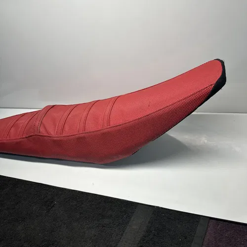 Complete Seat EX250F EC300 EX300 EX350F EX450F 21-24, EC250 EX250  GasGas P220