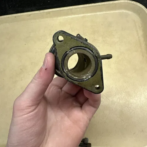 2004 Yamaha TTR125 TTR125E TTR125L TTR125LE Carburetor Intake Manifold Boot