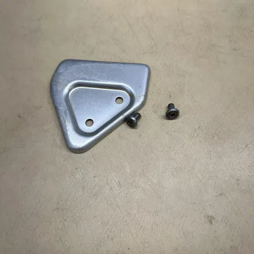 2004 TTR125 FRAME GUARD RUB PLATE OEM YAMAHA TTR 125