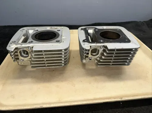 2001 YAMAHA TTR125 TTR 125 Cylinder FOR PARTS