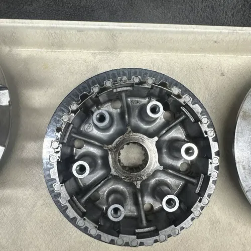 Suzuki 05-07 Rmz450 2007 Rmz450z Complete Clutch Plates Basket Hub Nuts Bearings