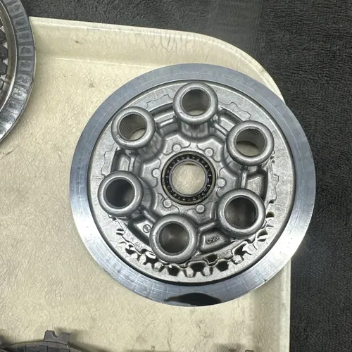 Suzuki 05-07 Rmz450 2007 Rmz450z Complete Clutch Plates Basket Hub Nuts Bearings