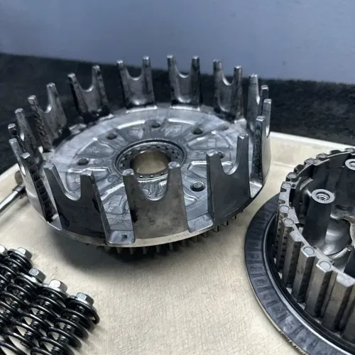 Suzuki 05-07 Rmz450 2007 Rmz450z Complete Clutch Plates Basket Hub Nuts Bearings