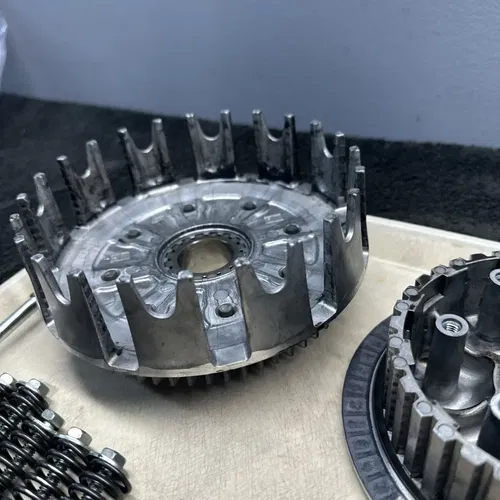 Suzuki 05-07 Rmz450 2007 Rmz450z Complete Clutch Plates Basket Hub Nuts Bearings