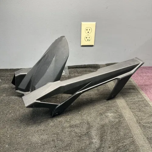24 Kawasaki Ninja 500 Chain Guard Swingarm Guard Plastic Cover