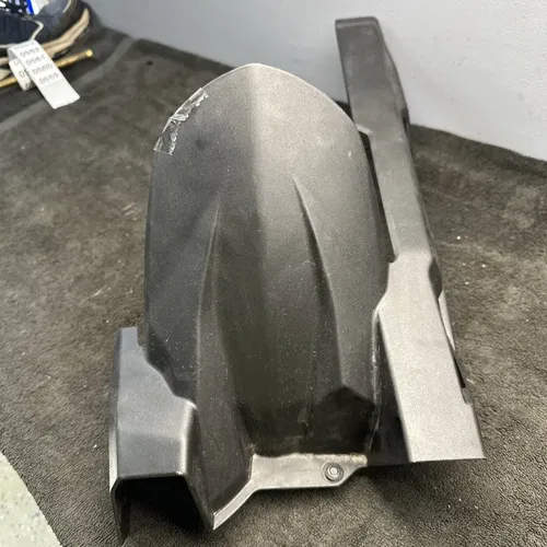 24 Kawasaki Ninja 500 Chain Guard Swingarm Guard Plastic Cover