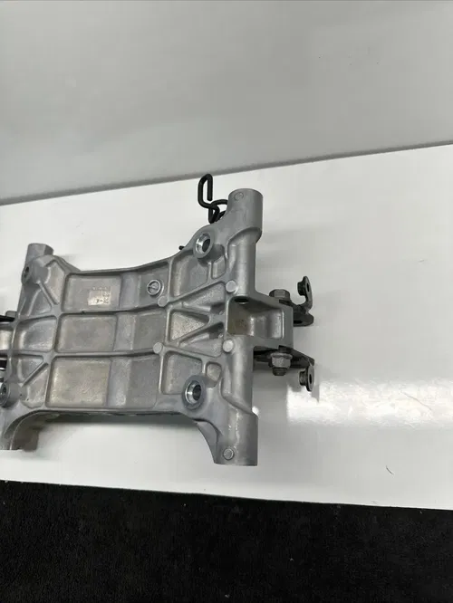 2024 KAWASAKI NINJA 500 OEM ENGINE MOTOR MOUNT STAY SWINGARM SHOCK REAR