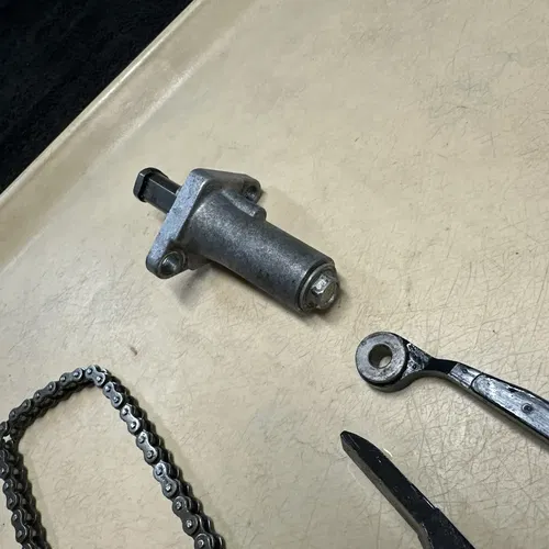 2004 Yamaha TTR125L Ttr125 Timing Cam Chain Guide And Tensioner
