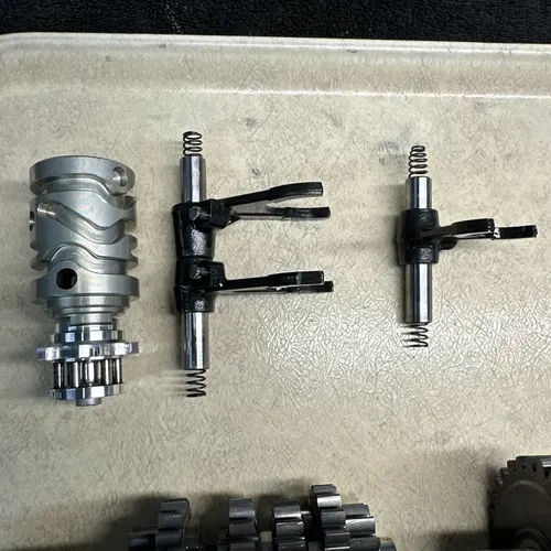 2011 KTM 250 SXF Transmission Shafts with Gears Shift Forks and Drum