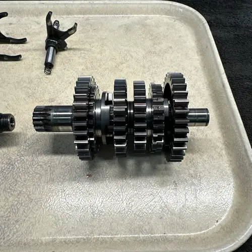 2011 KTM 250 SXF Transmission Shafts with Gears Shift Forks and Drum
